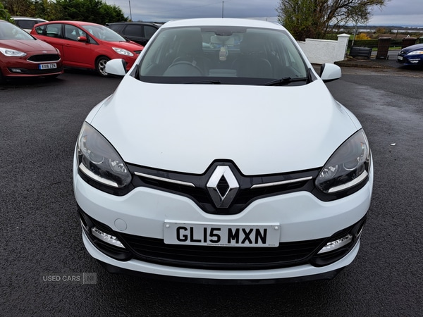 Used Renault Megane 2015 for sale - 76474207: Photo 2