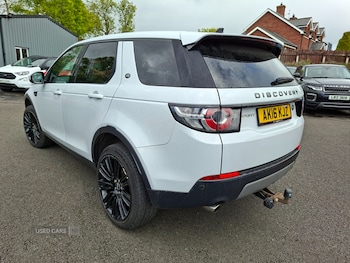 Used Land Rover Discovery Sport 2016 for sale - 78562662: Photo