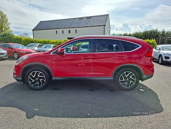 Used Honda CR-V 2017 for sale - 79485194: Photo