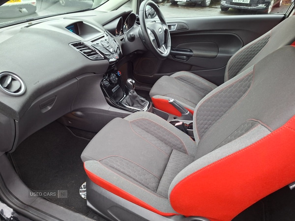 Used Ford Fiesta 2015 for sale - 77292322: Photo 13