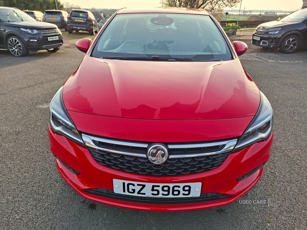 Used Vauxhall Astra 2018 for sale - 77970959: Photo 2