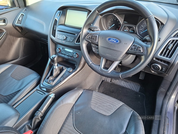 Used Ford Focus 2015 for sale - 77372189: Photo 12