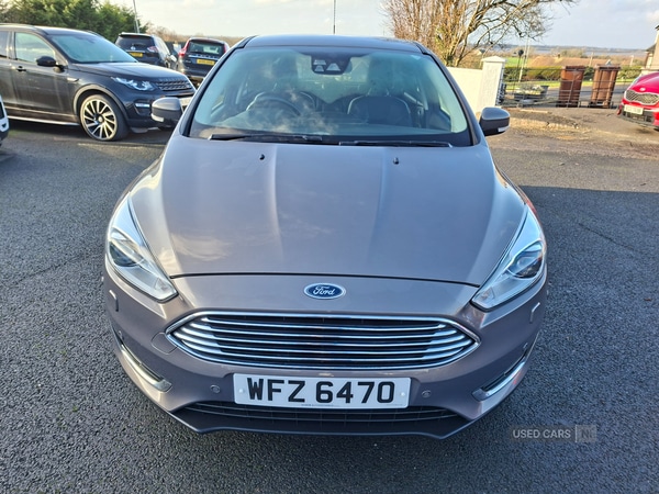 Used Ford Focus 2015 for sale - 77372189: Photo 2