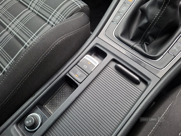 Used Volkswagen Golf 2016 for sale - 77292350: Photo 22