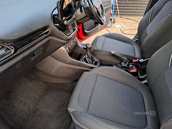 Used Ford Fiesta 2017 for sale - 76399951: Photo 12