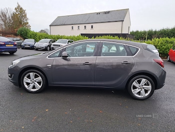 Used Vauxhall Astra 2015 for sale - 76563028: Photo