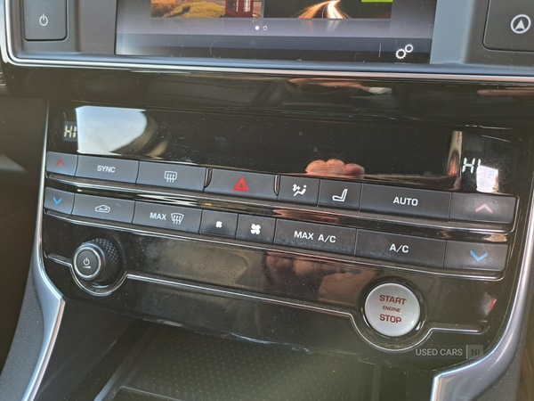 Used Jaguar XE 2017 for sale - 76825369: Photo 12