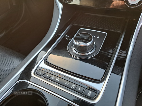 Used Jaguar XE 2017 for sale - 76825369: Photo 13