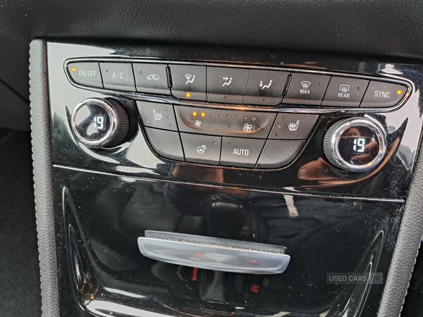 Used Vauxhall Astra 2015 for sale - 76308800: Photo 21