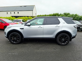 Used Land Rover Discovery Sport 2017 for sale - 79485222: Photo
