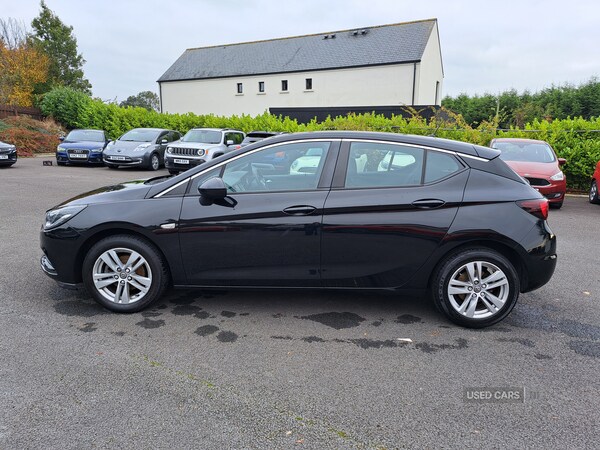 Used Vauxhall Astra 2017 for sale - 76308807: Photo 2