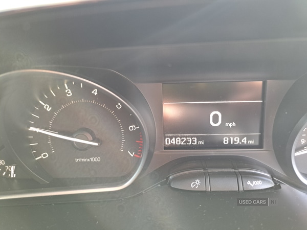 Used Peugeot 208 2019 for sale - 77176000: Photo 18