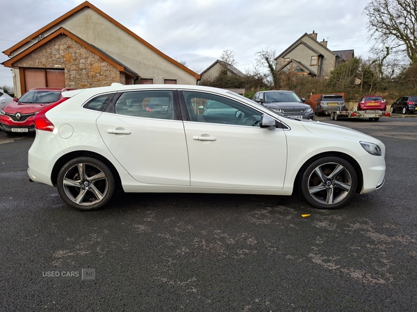 Used Volvo V40 2016 for sale - 77132218: Photo 6