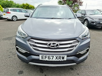 Used Hyundai Santa Fe 2018 for sale - 78890393: Photo