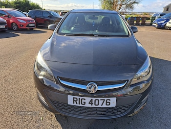 Used Vauxhall Astra 2016 for sale - 76371916: Photo