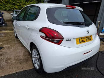 Used Peugeot 208 2016 for sale - 79713071: Photo