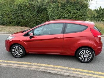 Used Ford Fiesta 2009 for sale - 76470765: Photo