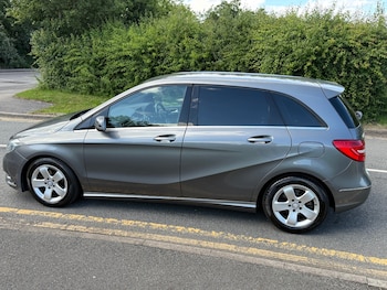 Used Mercedes-Benz B Class 2012 for sale - 78911809: Photo