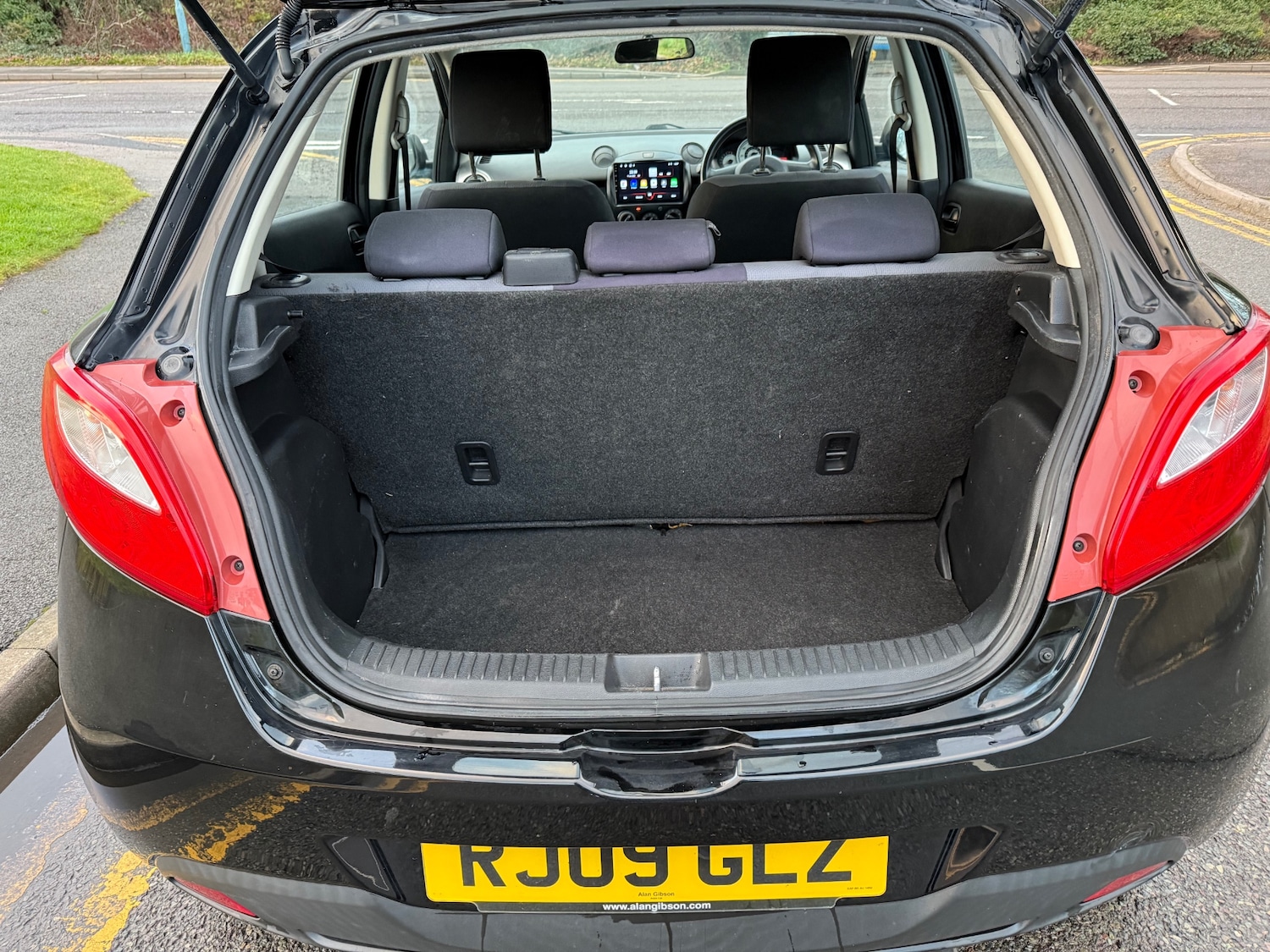 Used Mazda Mazda2 2009 for sale - 77290407: Photo 14