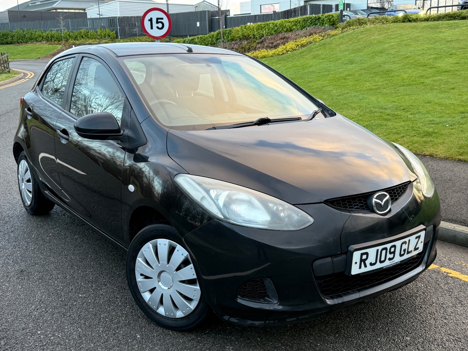 Used Mazda Mazda2 2009 for sale - 77290407: Photo 19