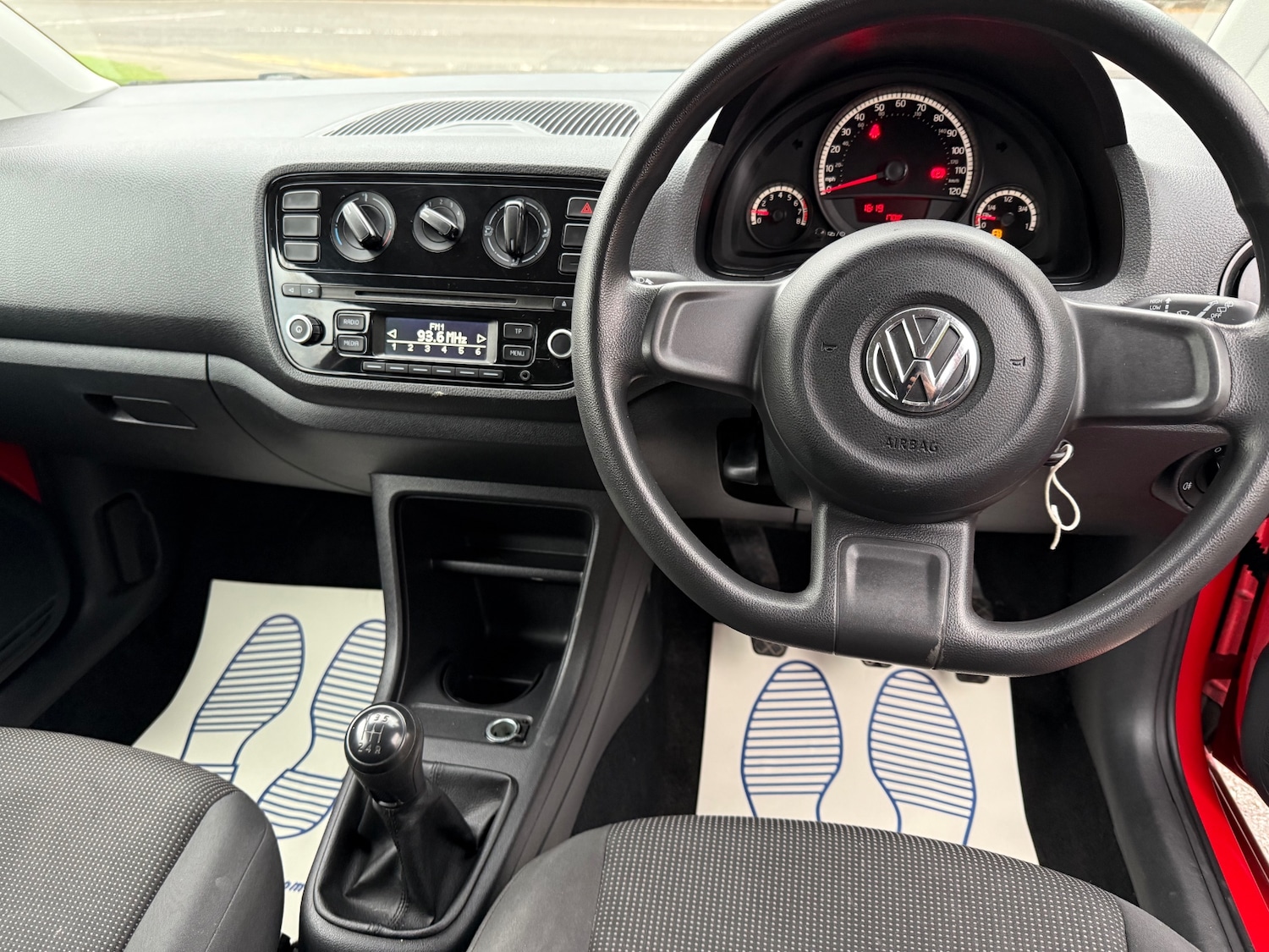 Used Volkswagen up! 2013 for sale - 76364006: Photo 11