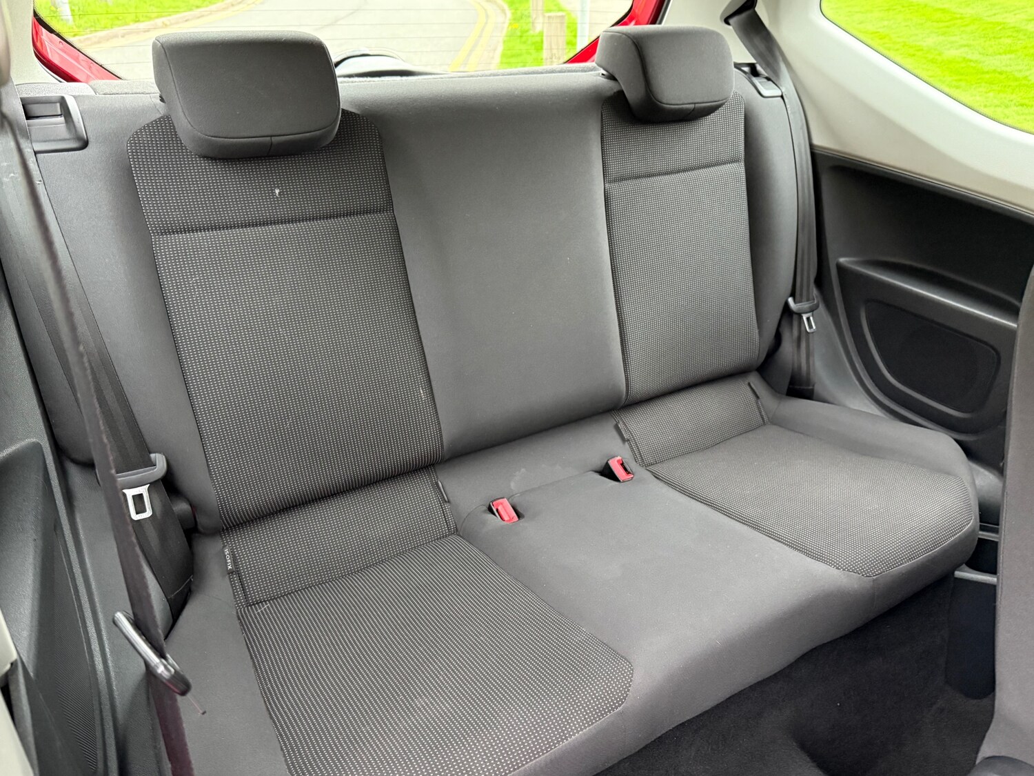 Used Volkswagen up! 2013 for sale - 76364006: Photo 12