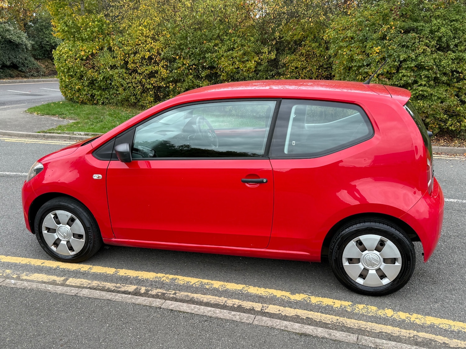 Used Volkswagen up! 2013 for sale - 76364006: Photo 4