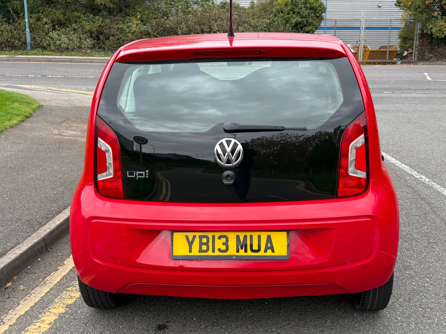 Used Volkswagen up! 2013 for sale - 76364006: Photo 5