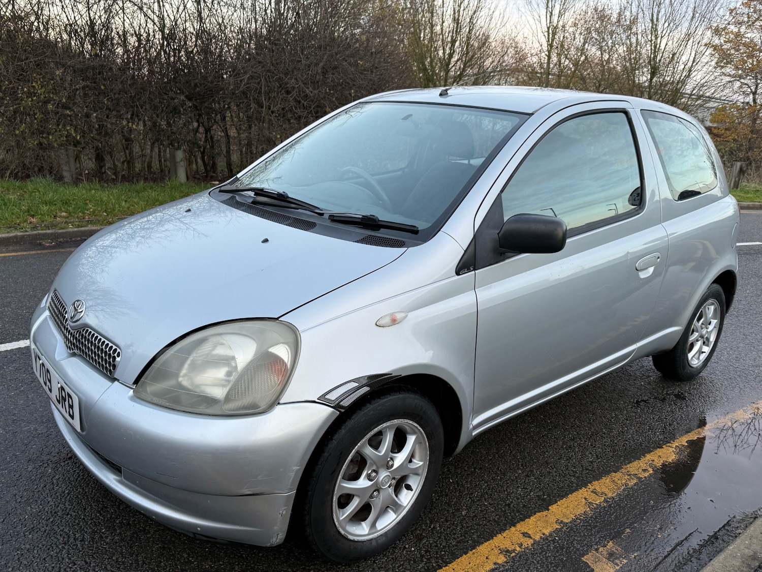 Used Toyota Yaris 2001 for sale - 76855444: Photo 24