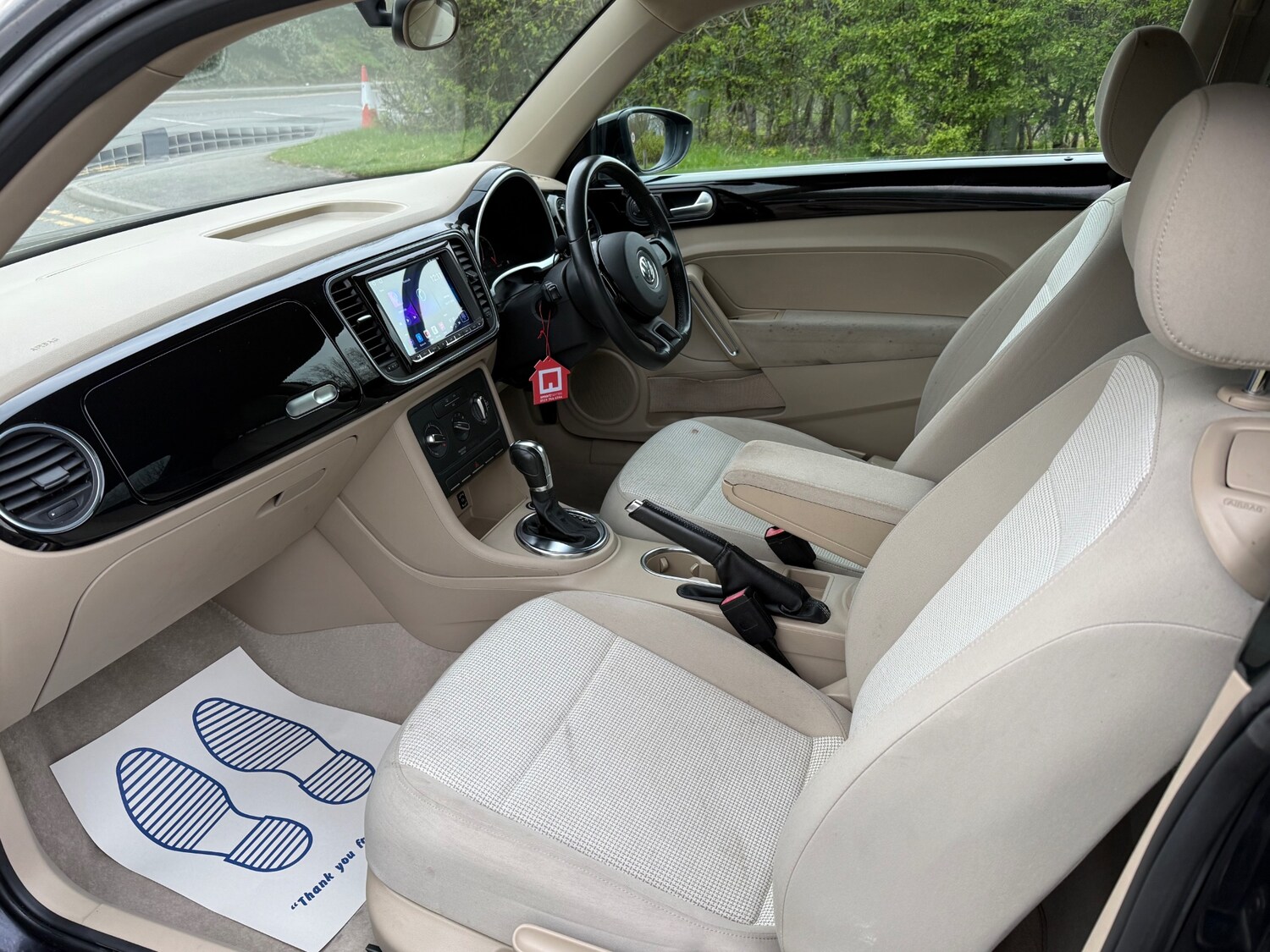 Used Volkswagen Beetle 2024 for sale - 78123715: Photo 16