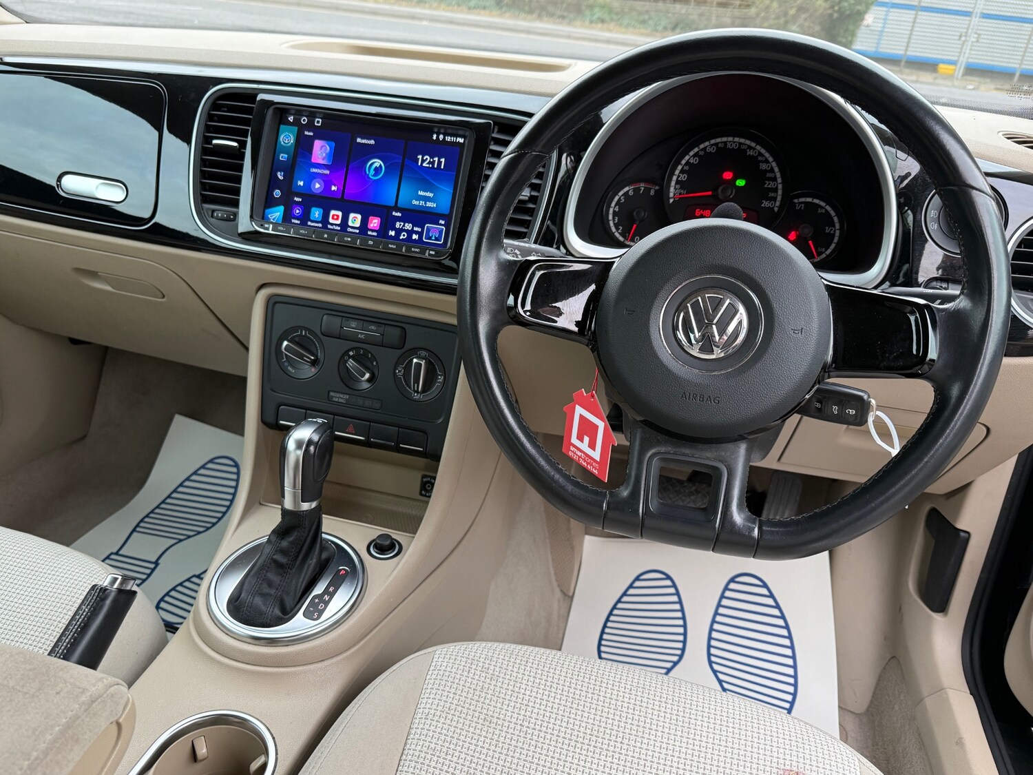 Used Volkswagen Beetle 2024 for sale - 78123715: Photo 18