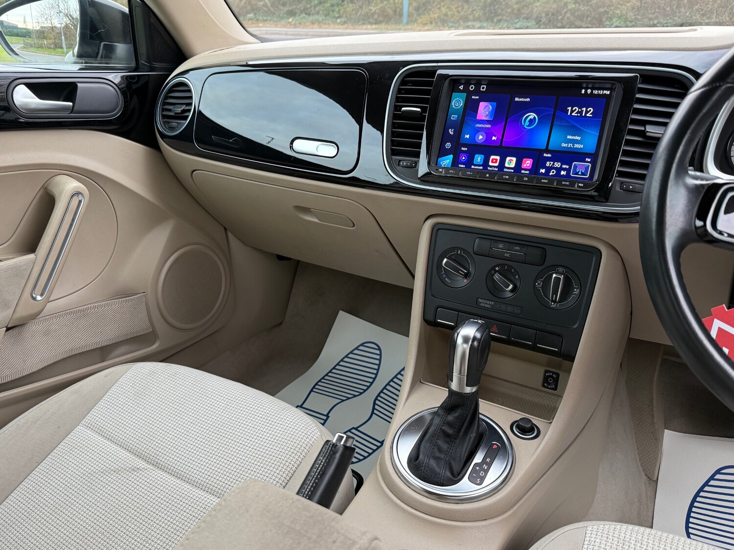 Used Volkswagen Beetle 2024 for sale - 78123715: Photo 21