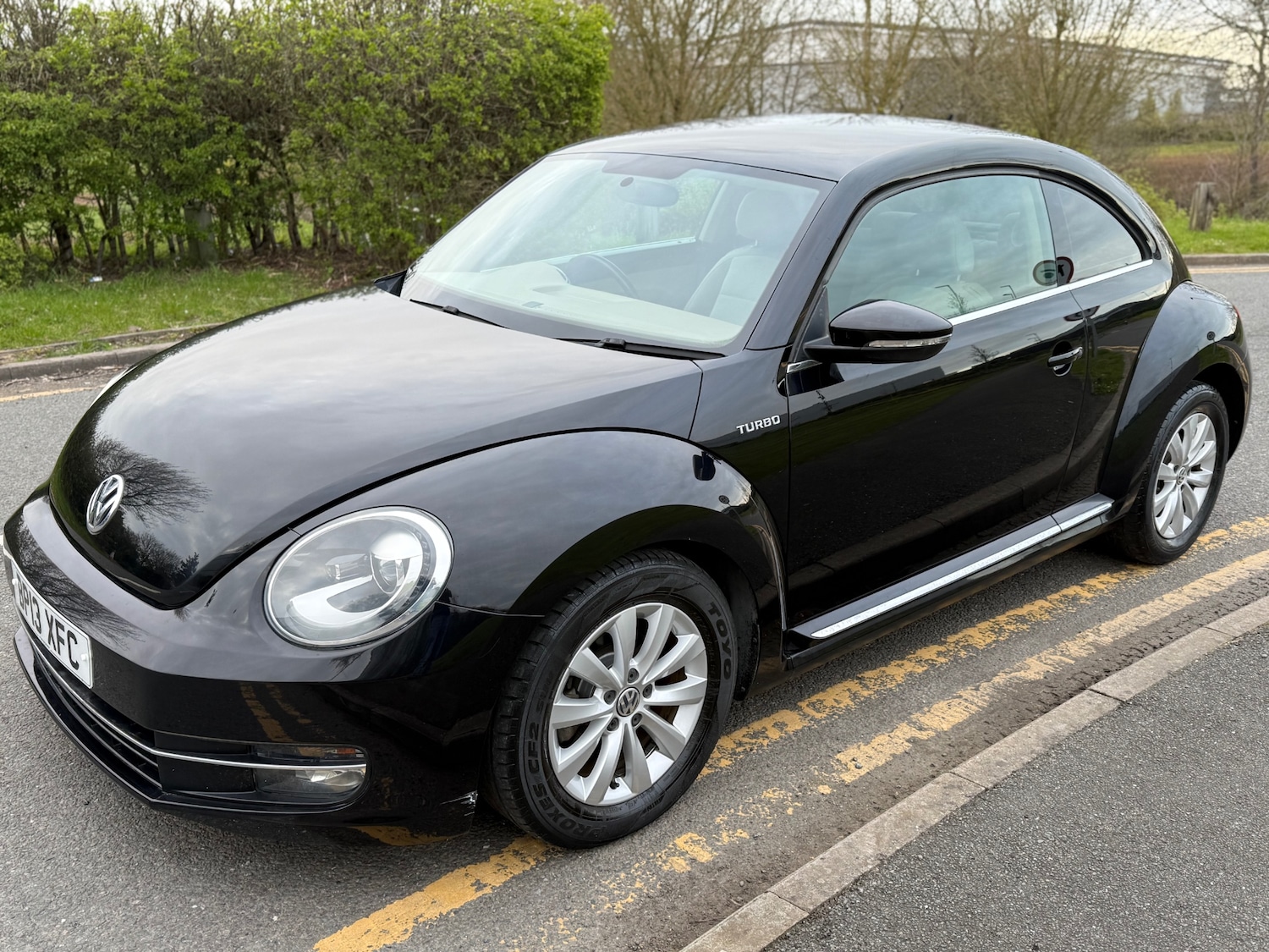Used Volkswagen Beetle 2024 for sale - 78123715: Photo 5