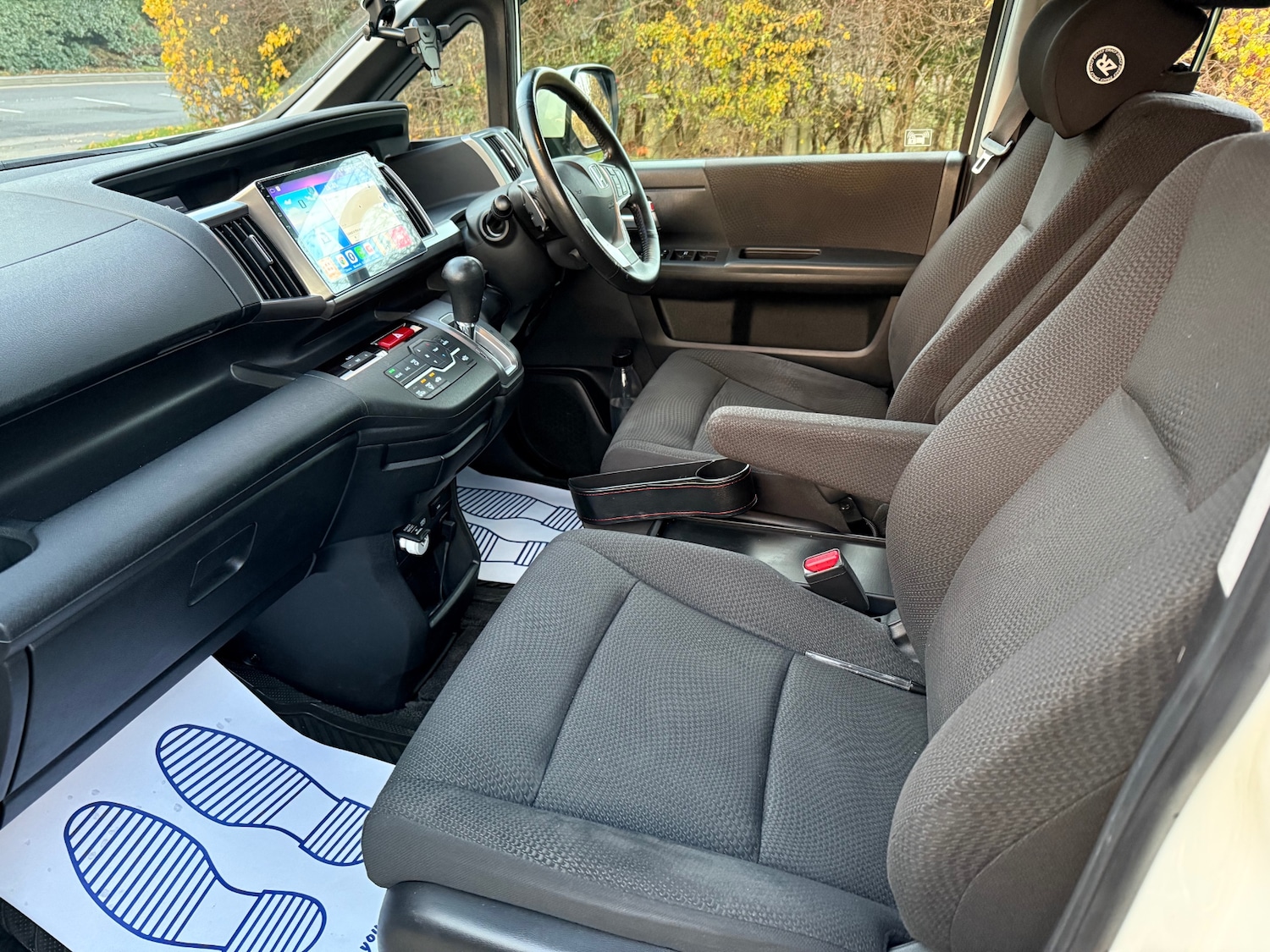 Used Honda Stepwagon 2024 for sale - 76536225: Photo 11