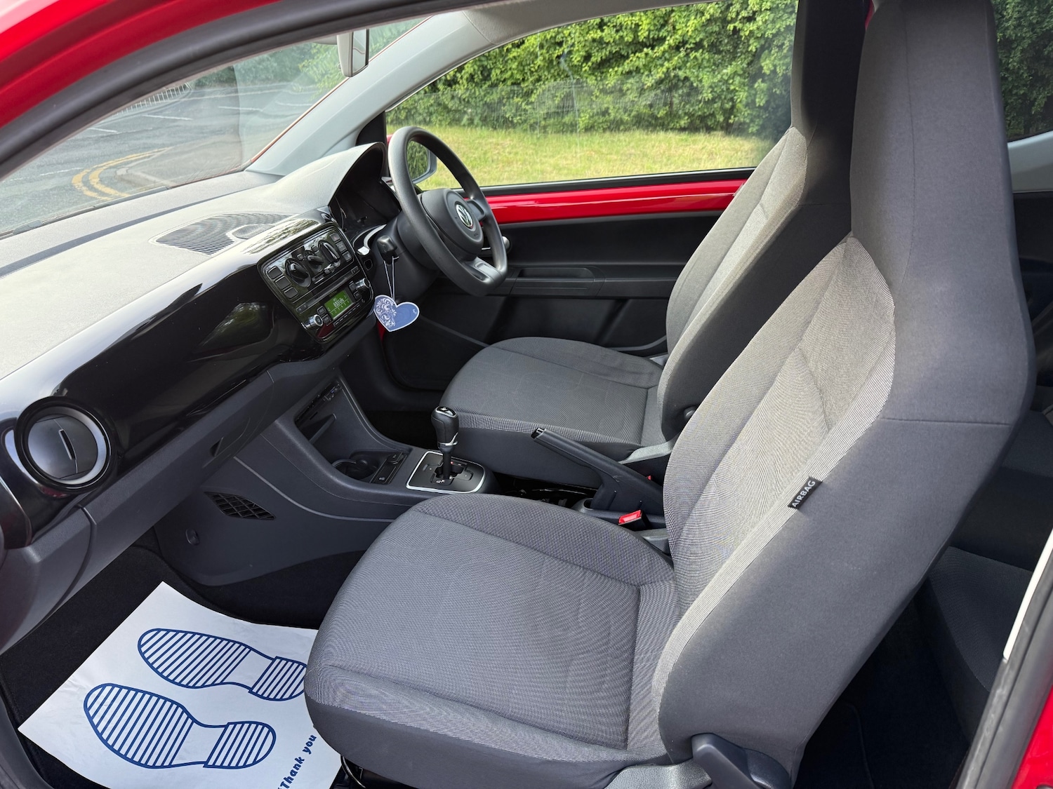 Used Volkswagen up! 2025 for sale - 76567855: Photo 11