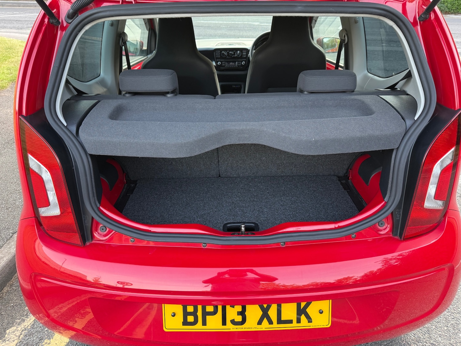 Used Volkswagen up! 2025 for sale - 76567855: Photo 16