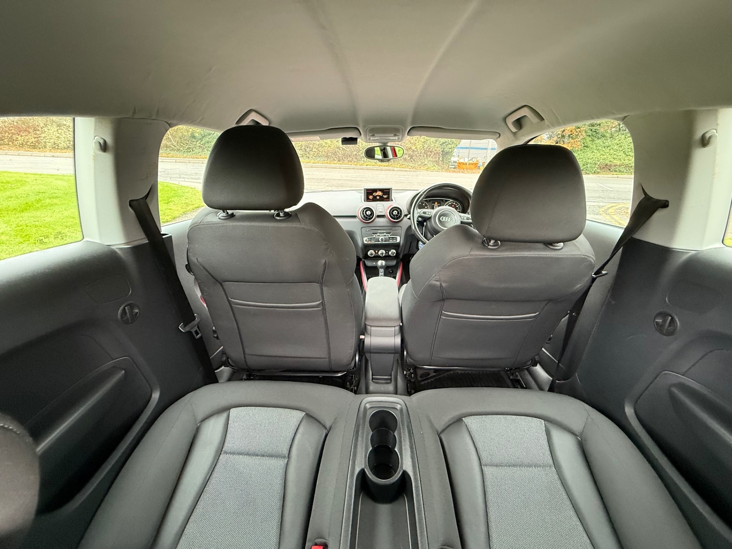 Used Audi A1 2011 for sale - 76527424: Photo 12