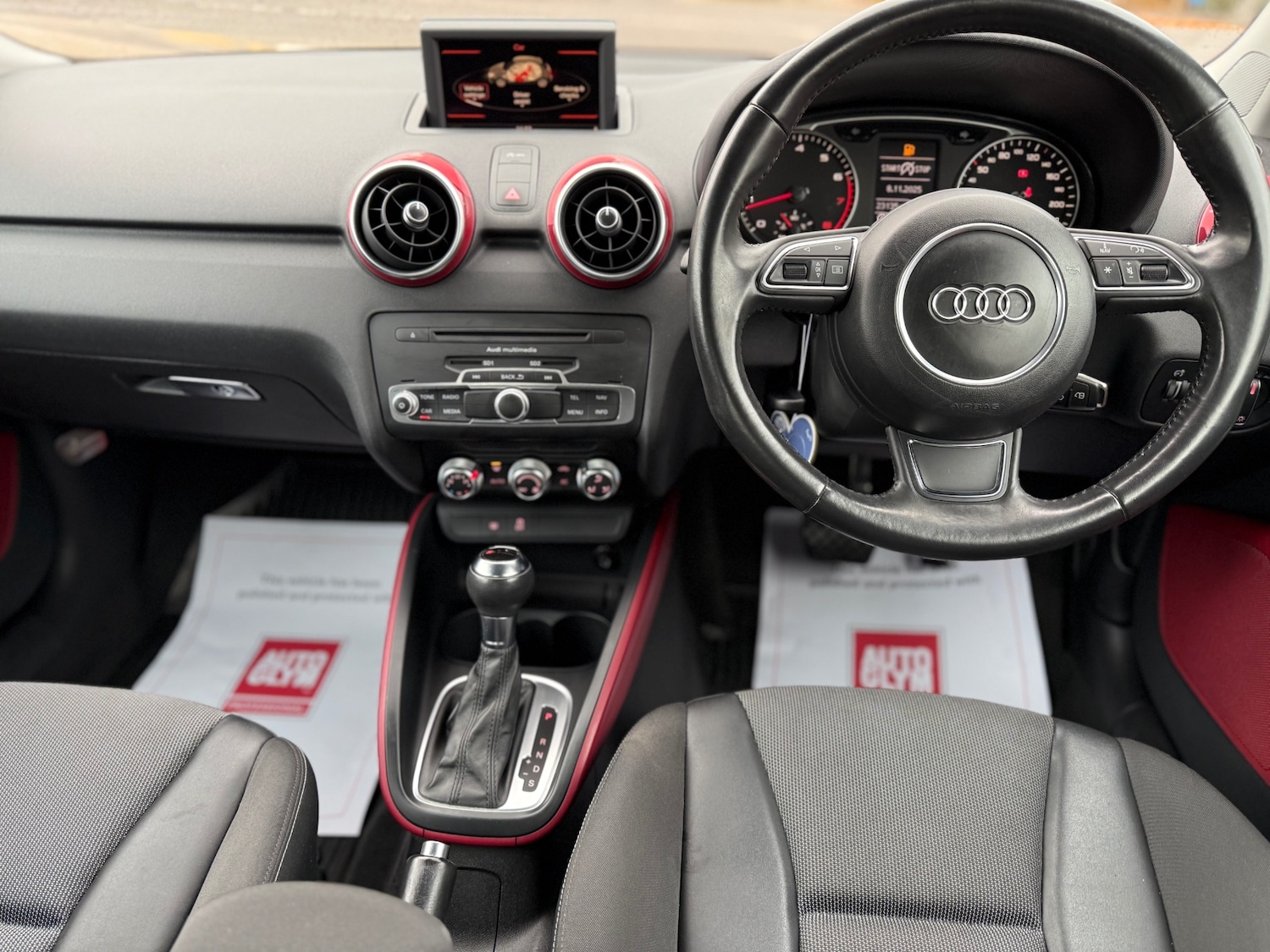 Used Audi A1 2011 for sale - 76527424: Photo 14