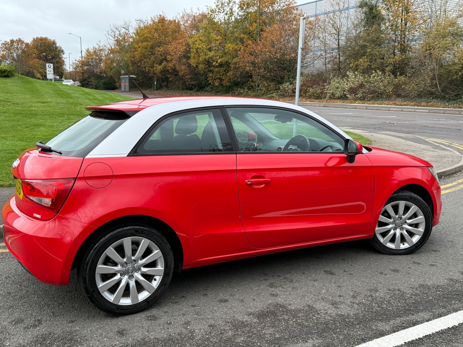 Used Audi A1 2011 for sale - 76527424: Photo 6