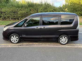 Used Nissan Serena 2013 for sale - 79792408: Photo