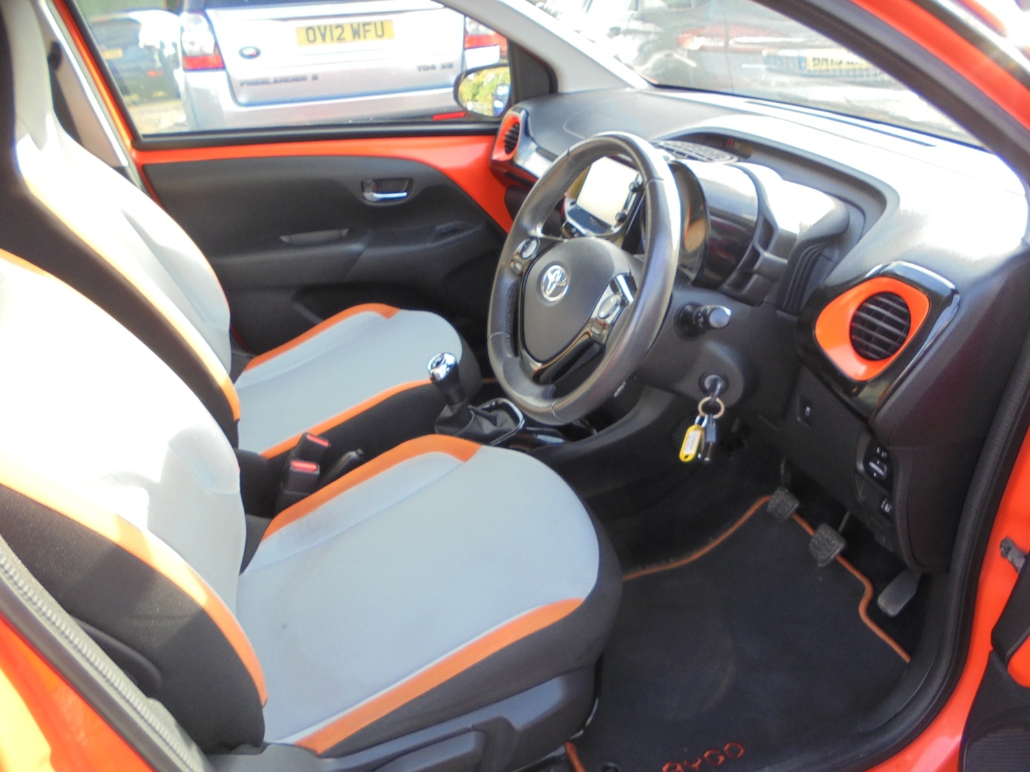 Used Toyota AYGO 2014 for sale - 76401895: Photo 13