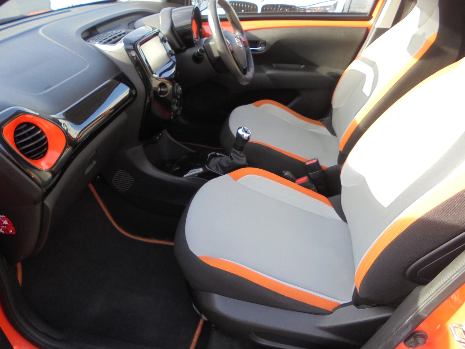 Used Toyota AYGO 2014 for sale - 76401895: Photo 14