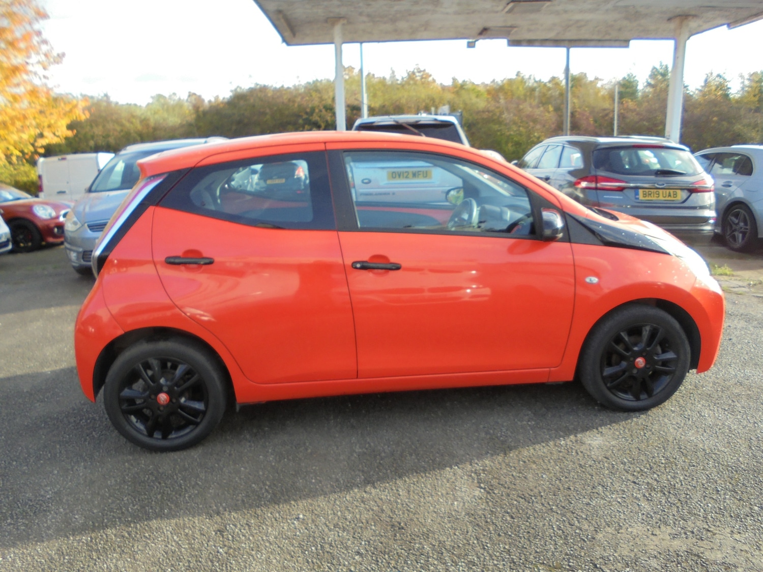 Used Toyota AYGO 2014 for sale - 76401895: Photo 5