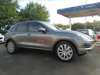 Used Porsche Cayenne 2014 for sale - 79660919: Photo