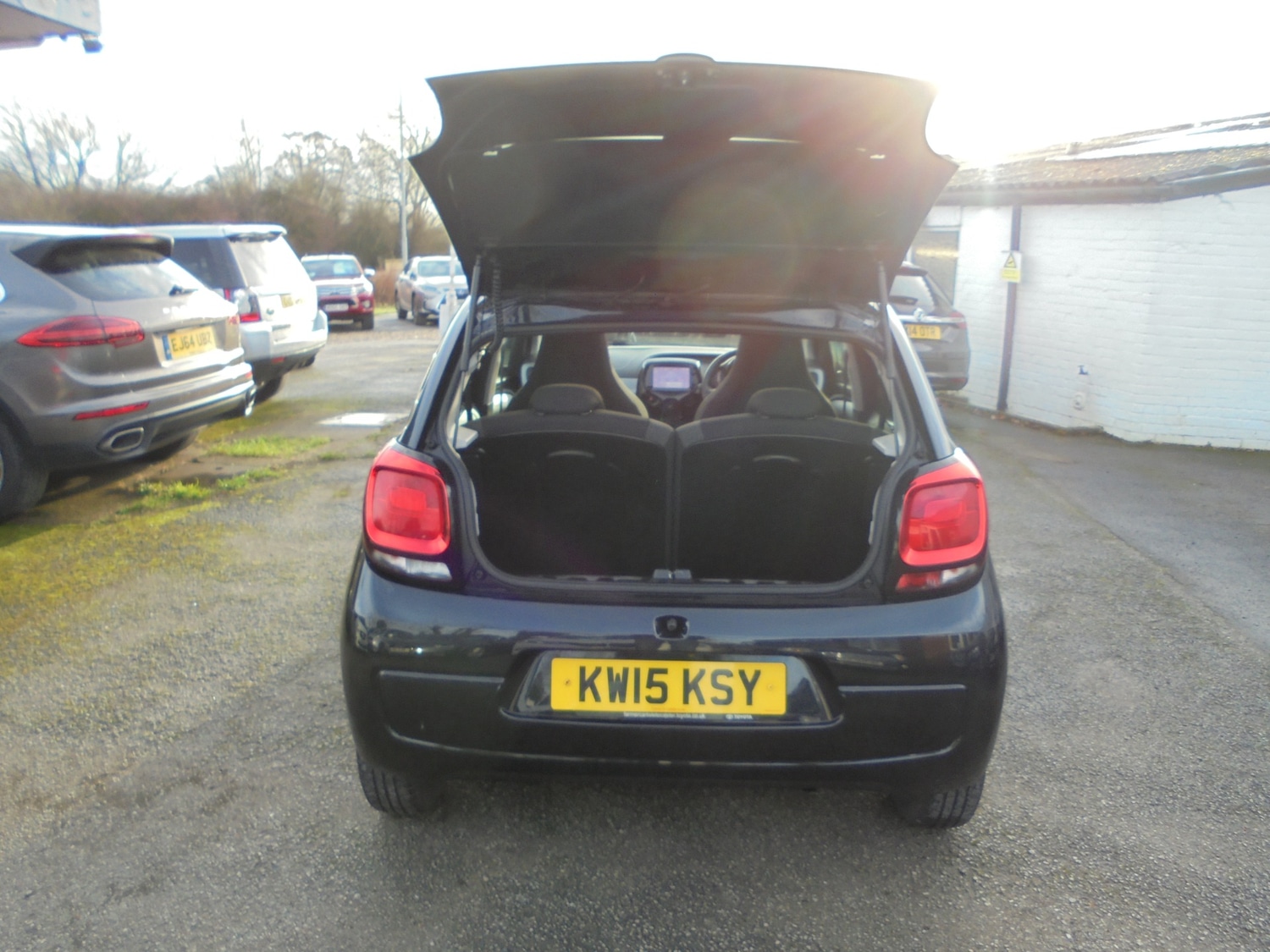 Used Citroen C1 2015 for sale - 76958478: Photo 8