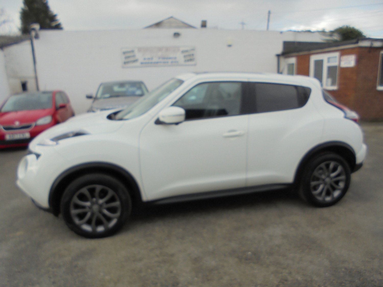 Used Nissan Juke 2014 for sale - 77663757: Photo 4