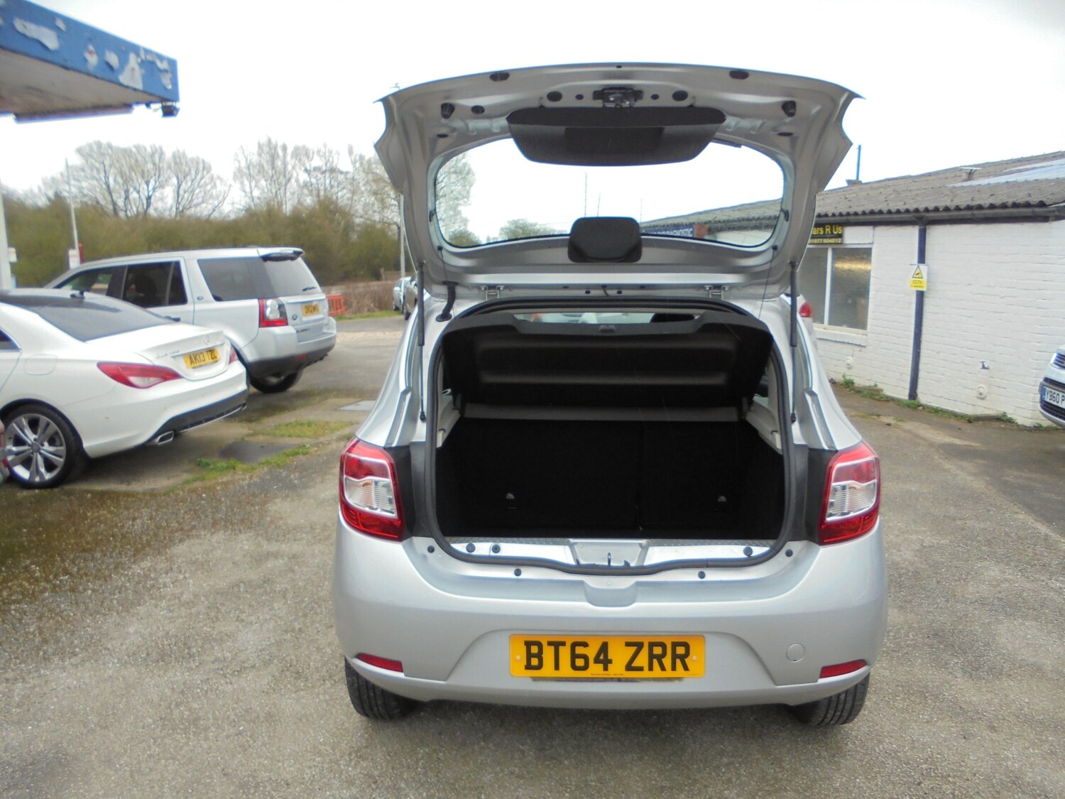 Used Dacia Sandero 2014 for sale - 77996997: Photo 8
