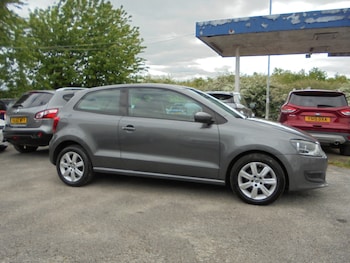 Used Volkswagen Polo 2010 for sale - 78484283: Photo