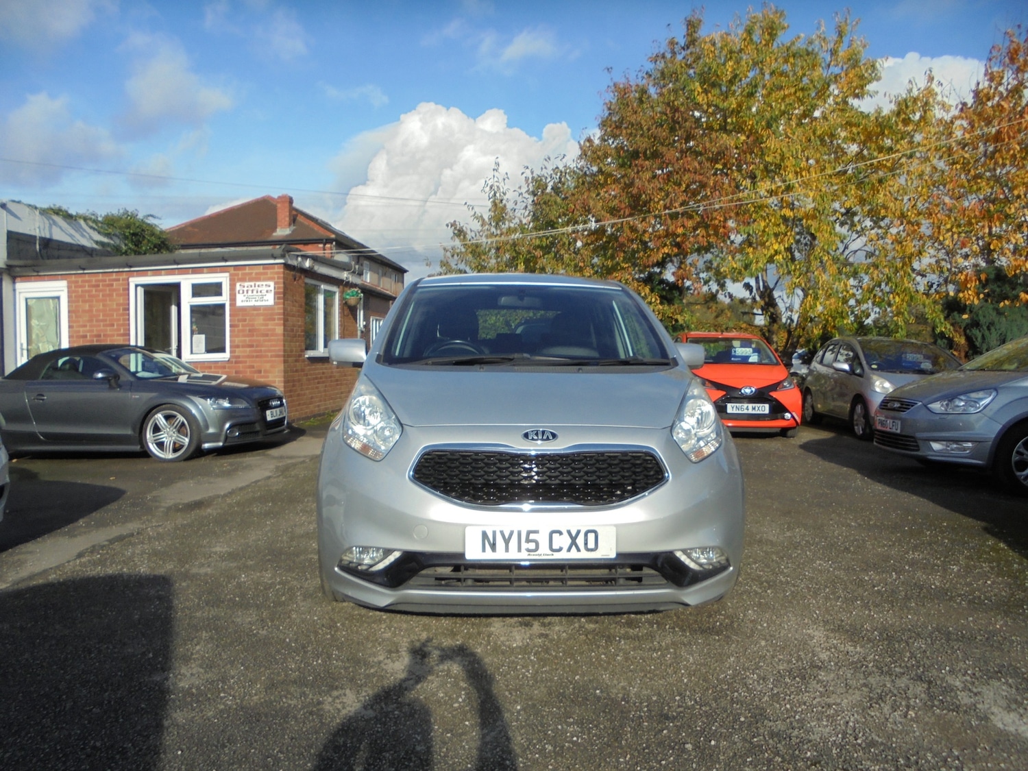 Used Kia Venga 2015 for sale - 76402140: Photo 2