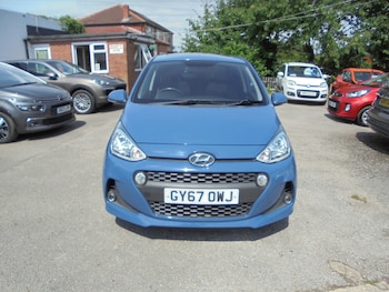 Used Hyundai i10 2018 for sale - 75423557: Photo